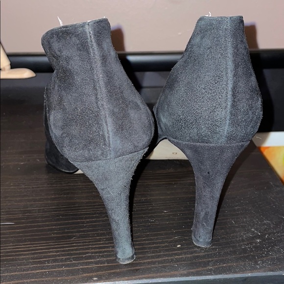 Black high-heeled leather booties - Picture 6 of 6